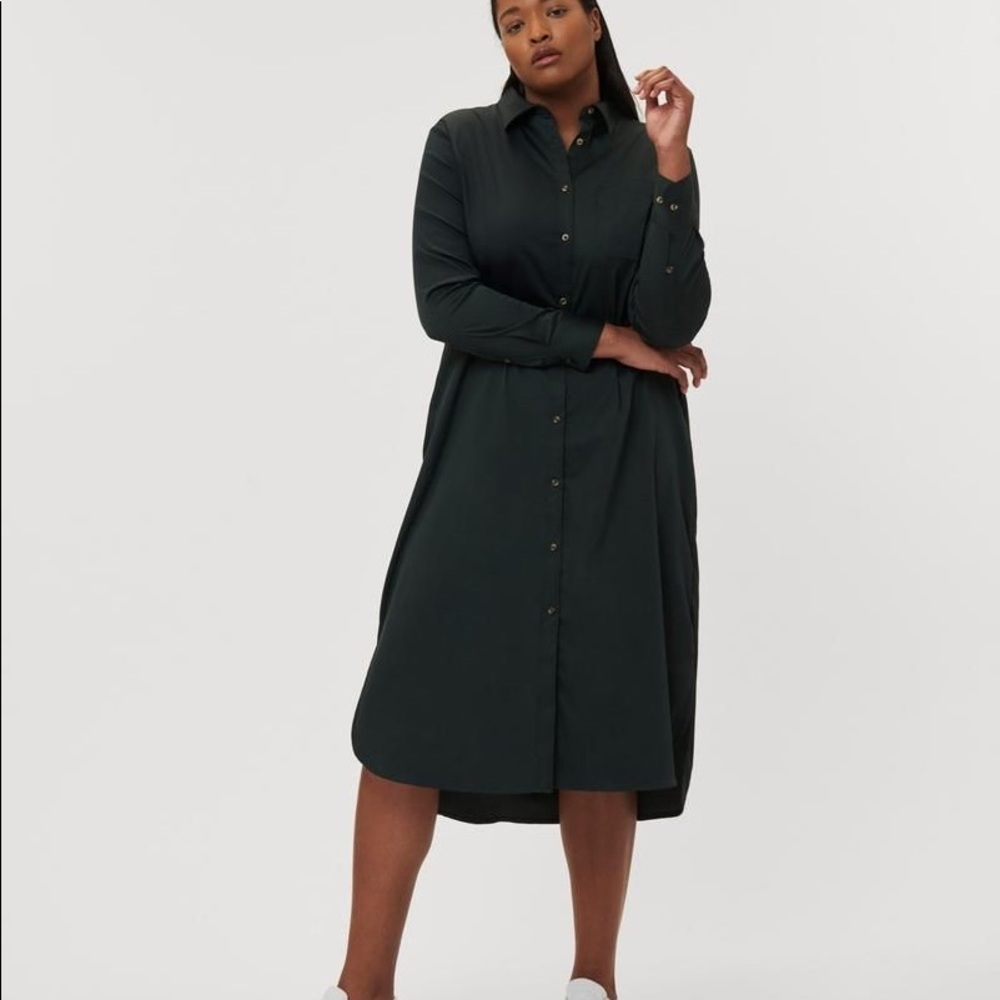 Universal Standard Georgia Shirt Dress in emerald